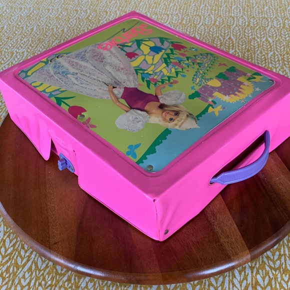 Barbie Case - Picture 7 of 11